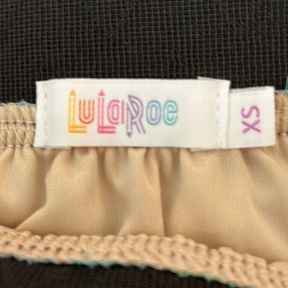 NWT LuLaRoe Women’s skirt, size XS. - Picture 6 of 6